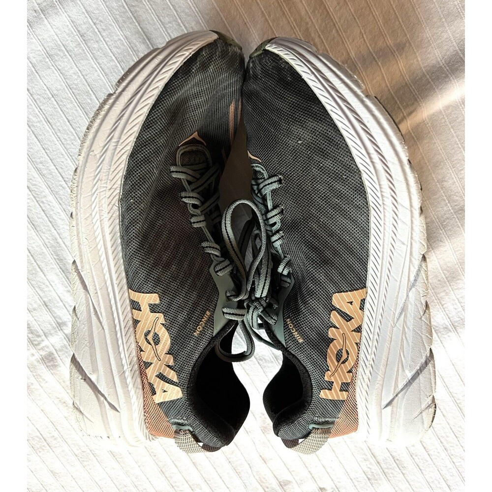 Hoka One One Rincon Women’s Size 7 - Gray and Salmon
